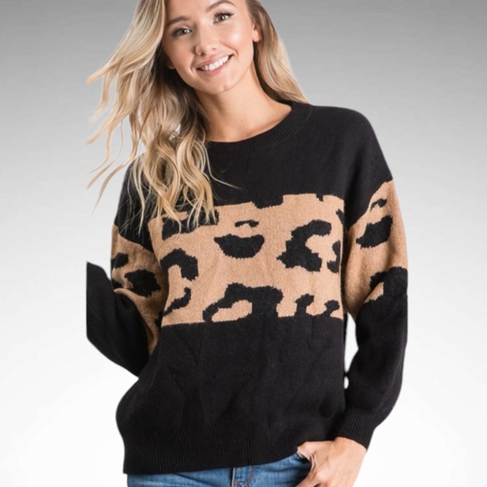 NWT Heimish USA Marie Animal Print Pullover Sweater Long Sleeves